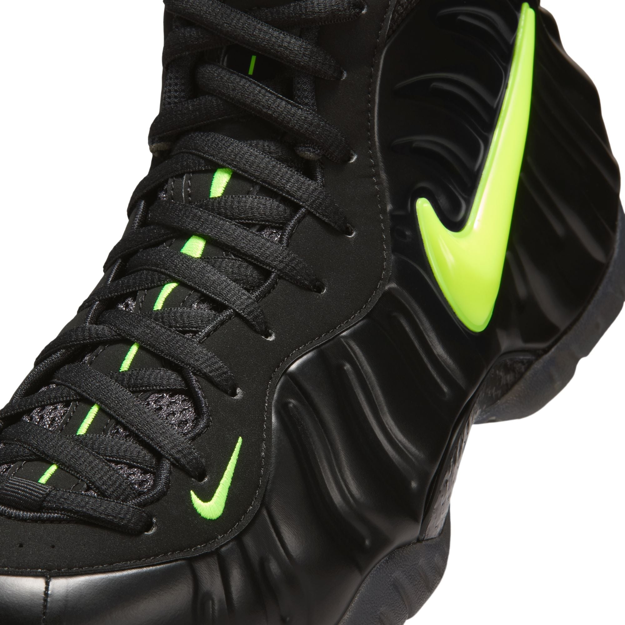 Nike Air Foamposite Pro "Voltage" - HF0794-002
